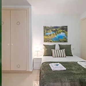 Сasa de vacaciones Casita En Pedregalejo Con Terraza 19b, Málaga